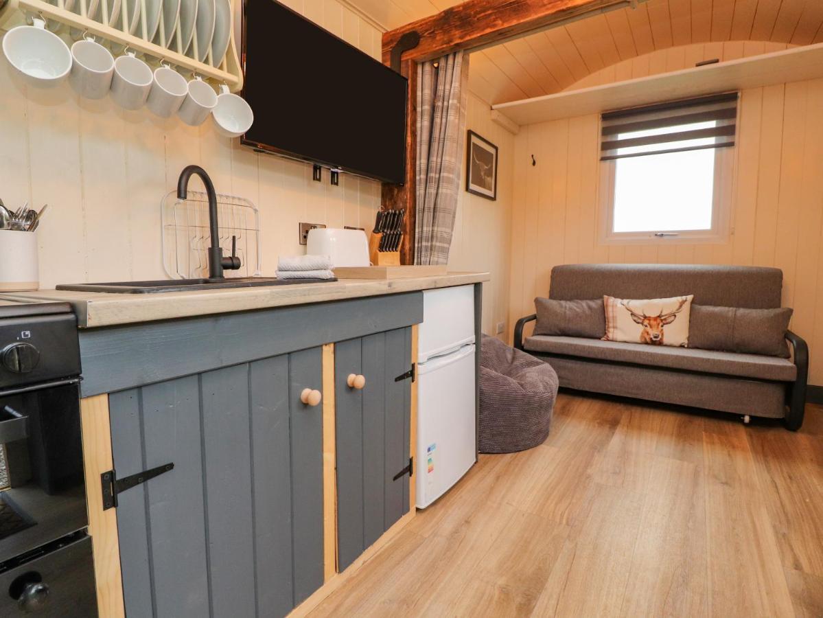 Hillcrest Shepherds Hut Preston  Dış mekan fotoğraf